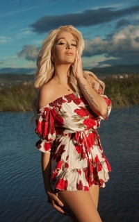 Шлюха Вика 21498