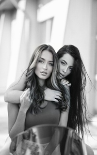 Шлюха Даша и Моника 21009