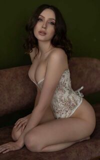 Шлюха Ульяна 33510