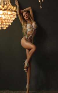 Шлюха Селена 28044