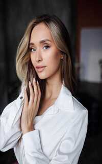 Шлюха Аврора 26800