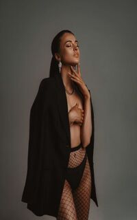 Шлюха Доминика 22164